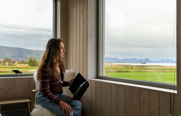 المنشأة من الداخل