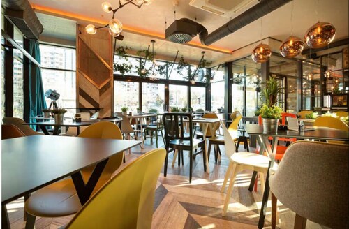 Hotel Saffron Restaurant and Bar