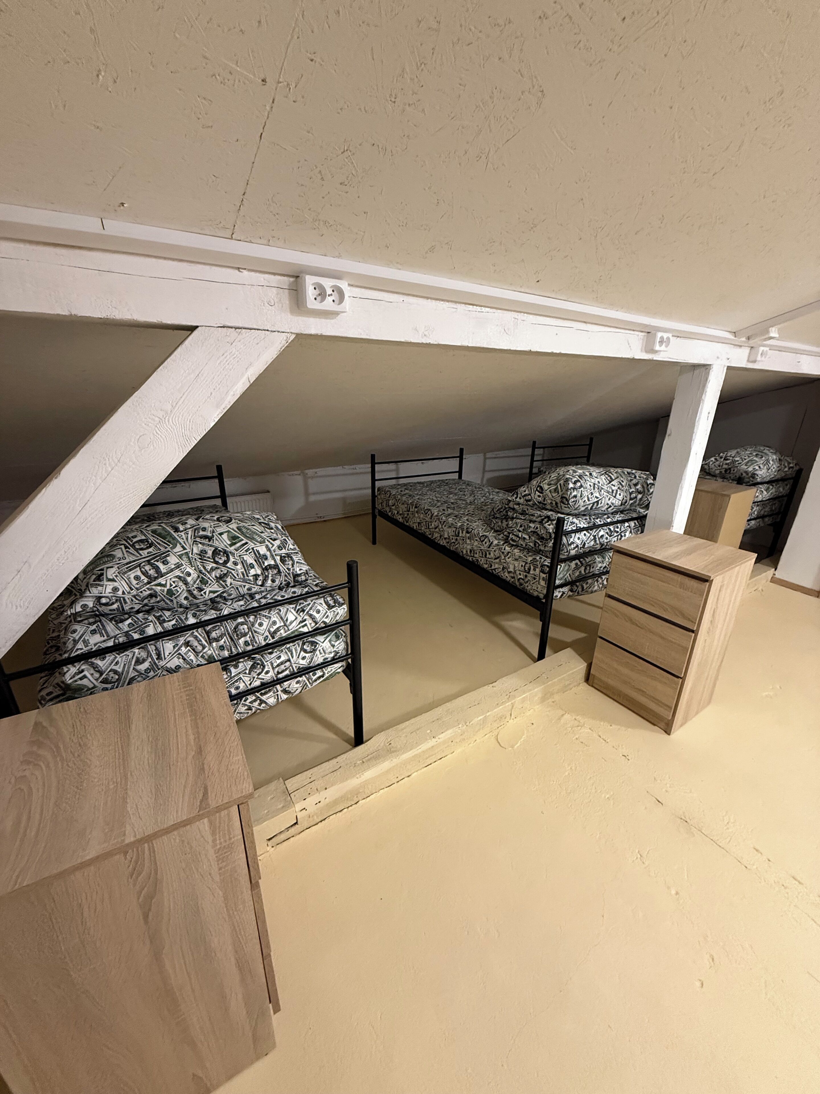 Basic Shared Dormitory, Mixed Dorm | Free WiFi