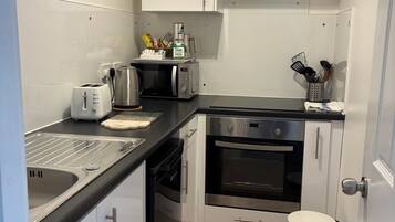 Deluxe Apartment | Private kitchen