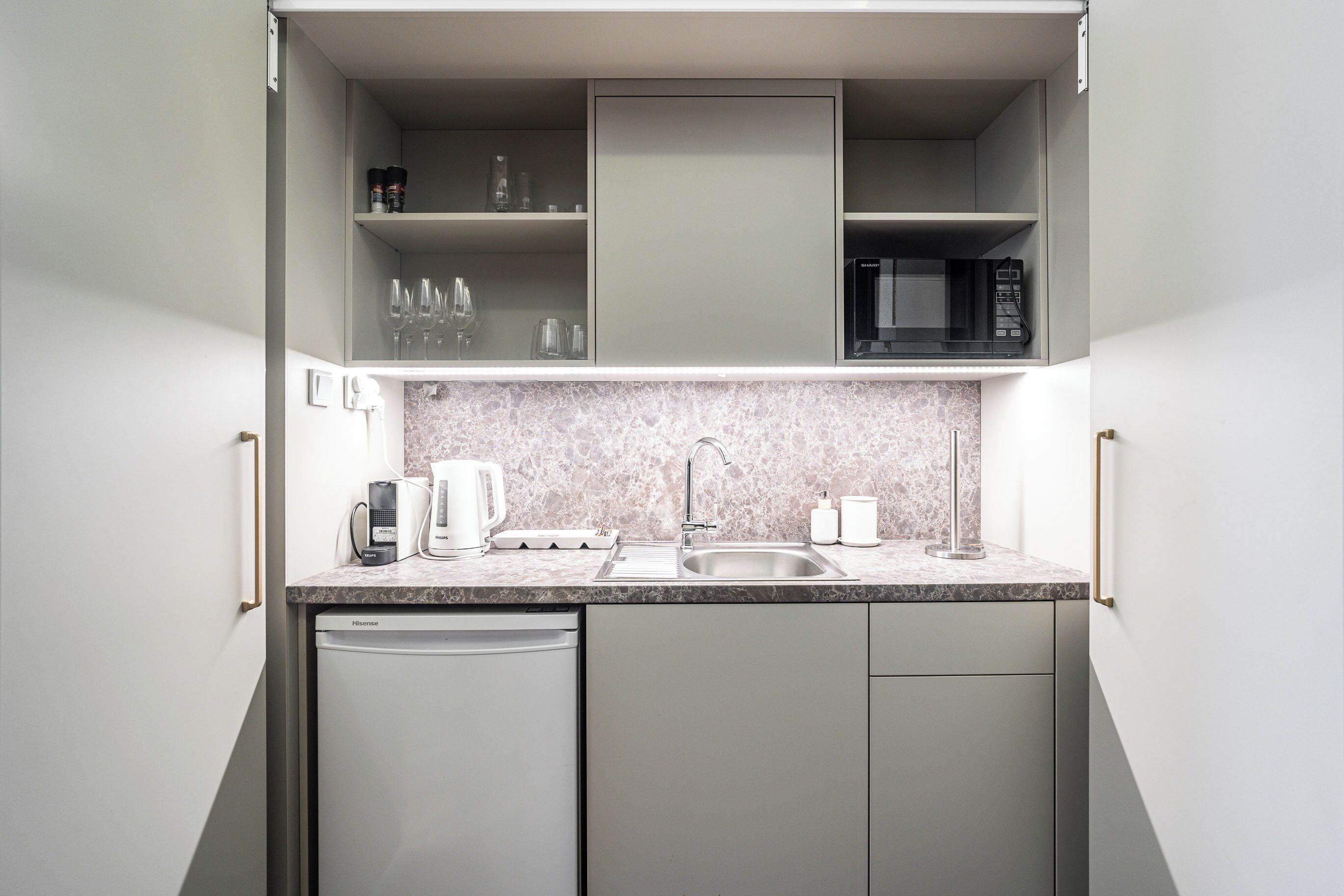 Classic Apartment | Private kitchenette
