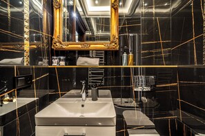 Bathroom - RentPlanet - Apartamenty Stawowa (Katowice)