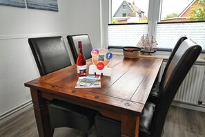 Dining - The Lodge I - cozy vacation apartment with garden (Büsum)