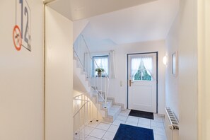 Interior - Comfortable Cap Fritz apartment with terrace and garden (List auf Sylt)