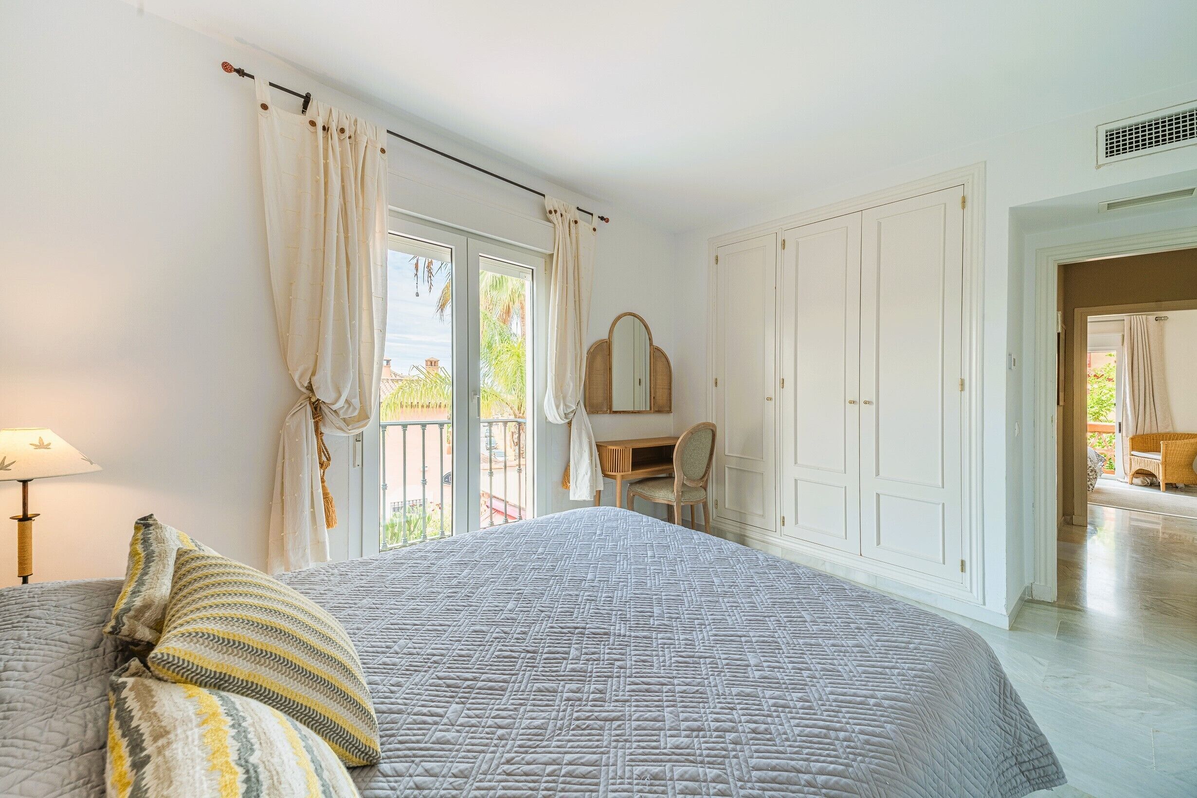 Wi-Fi, draps fournis