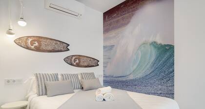 Comfortable "Blue Wave" Studio, Excellent Location – Perfect for Couples