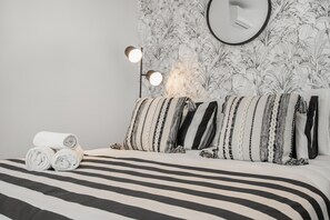 1 quarto, ferros/tábuas de passar roupa, Wi-Fi, roupa de cama