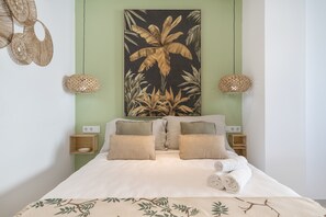 Bügeleisen/Bügelbrett, WLAN, Bettwäsche