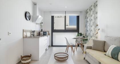 Comfortable "Bambú" Studio, Excellent Location—Perfect for Couples