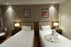 Double Room | Free WiFi, bed sheets - The Omnia Convention by Tivoli (Gurugram)