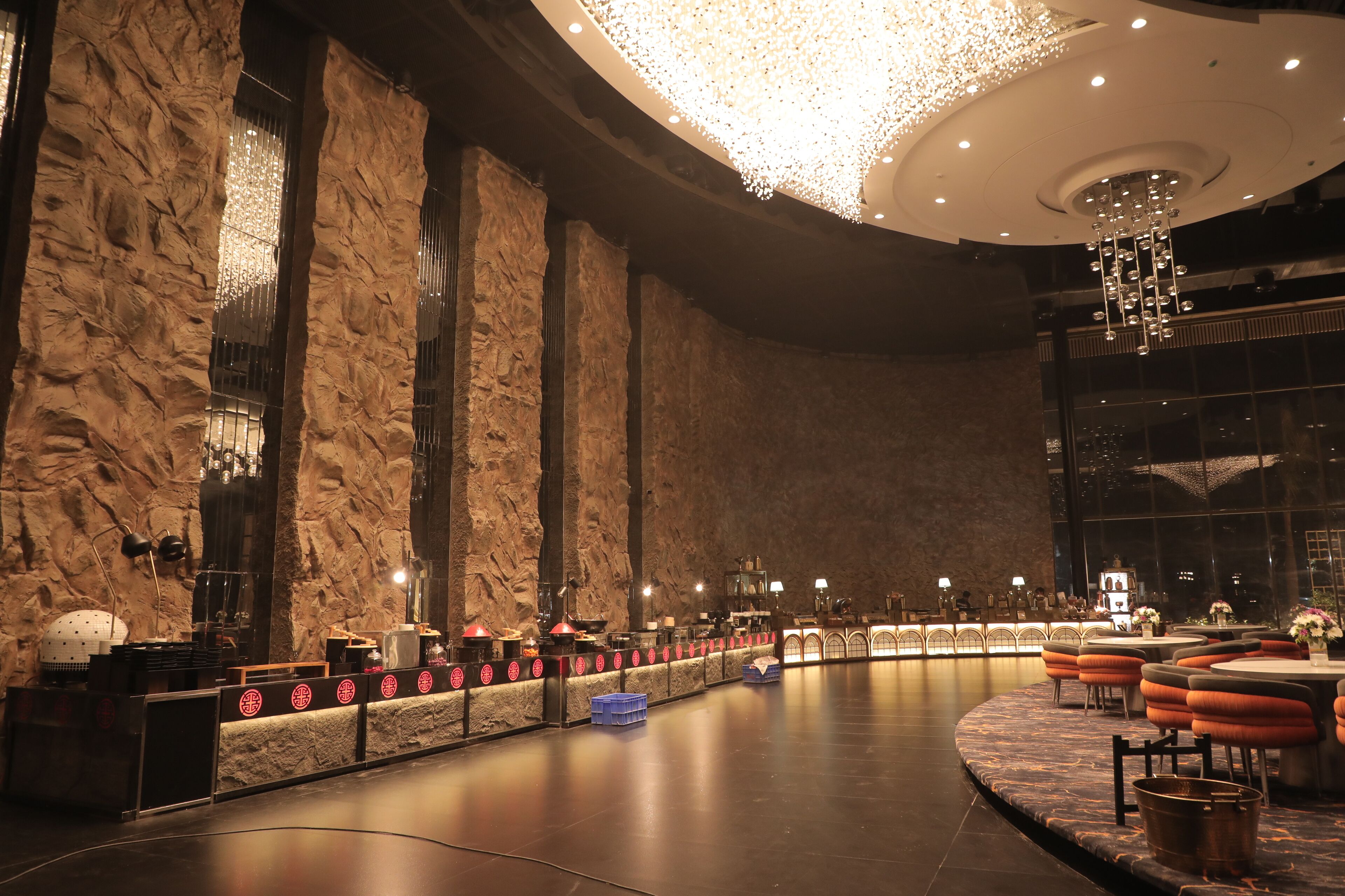 Banquet hall