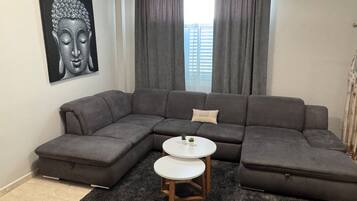 Televisie en een open haard