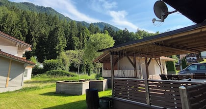 Spacious vacation home directly in the mountains, with garden, terrace and carport