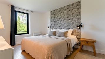 6 camere, ferro/asse da stiro, Wi-Fi, lenzuola