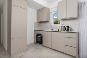 Private kitchen - Villa Garden ground floor with pool (Ičići)