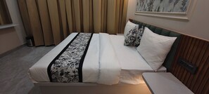 Double or Twin Room - The Golden Taj Vrindavan (Vrindavan)