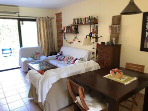 TV - Beautiful Family Apartment (Islantilla)