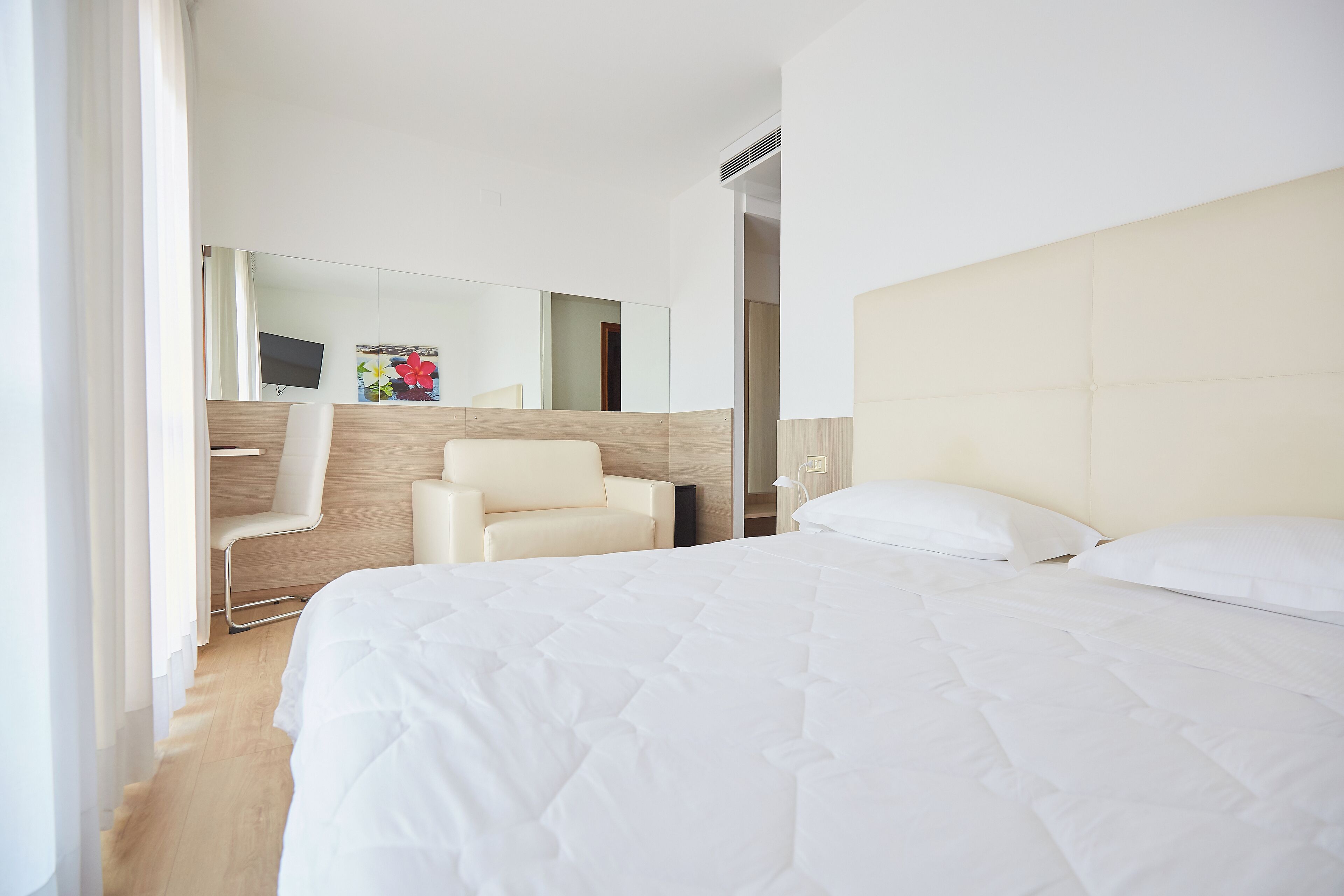 Triple Room | In-room safe, free WiFi, wheelchair access