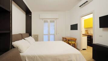 1 camera, ferro/asse da stiro, Wi-Fi gratuito, lenzuola