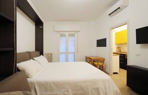 1 camera, ferro/asse da stiro, Wi-Fi gratuito, lenzuola