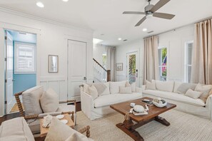 Smart TV - The Stars & The Sand- Luxury- 4 Bikes-Heated Pool (Santa Rosa Beach)