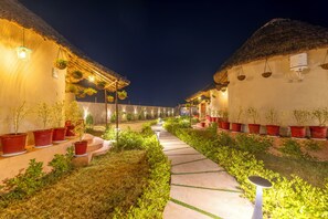 Exterior - Alaya Stays Forest Mud House (Haridwar)