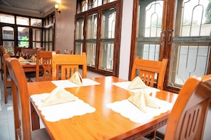 Restaurant - Comfort Inn Mbezi Beach (Dar es Salaam)