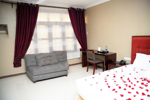 Executive Single Room, Balcony, City View