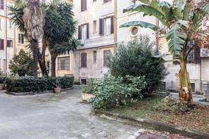 Property grounds - Nomà Stay Testaccio - More Than a Stay (Roma)