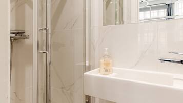 Studio – deluxe | Bad | Dusj