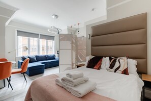 Standard Studio | Free WiFi - Apts in the Heart of High st Kensington (London)