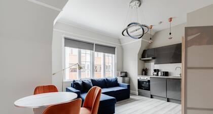 Apts in the Heart of High st Kensington