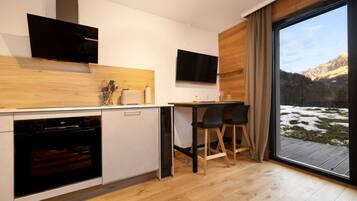 Mikrowelle, Ofen, Herdplatte, GeschirrspĂŒler