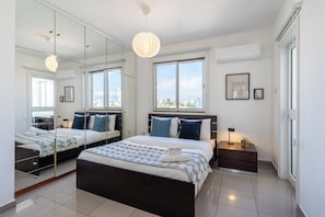 Apartment, 2 Bedrooms, Kitchen, City View - Jayde 2-BR Apt. & Balcony in Larnaca (Larnaca)