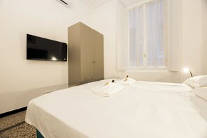 Apartment, 5 Bedrooms, Balcony