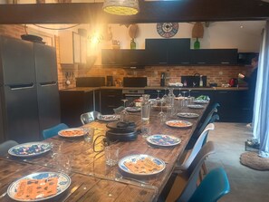 Micro-ondes, four, plaque de cuisson, lave-vaisselle