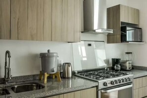 Room - HOM Socrates Modern 3 Bedroom Apartment in Mexico City (Mexico City)