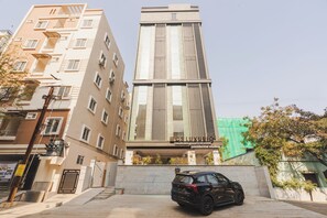 Exterior - CS Luxurio Studios (Hyderabad)