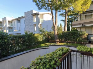 Property grounds - SG Family - Virgiulius Apartment (Sirmione)