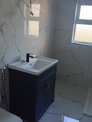 Room, 2 Bedrooms, Smoking, Garden View | Bathroom - Room-calm and Warm Place Near to the tow (Cavan)