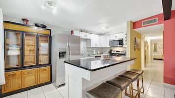 Apartament | 3 dormitoris i Internet