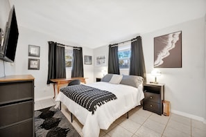 Apartment - Family Home 10 Mins to Beach Pets Welcome (Gulfport)