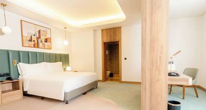 Edge Riyadh Al Rabie