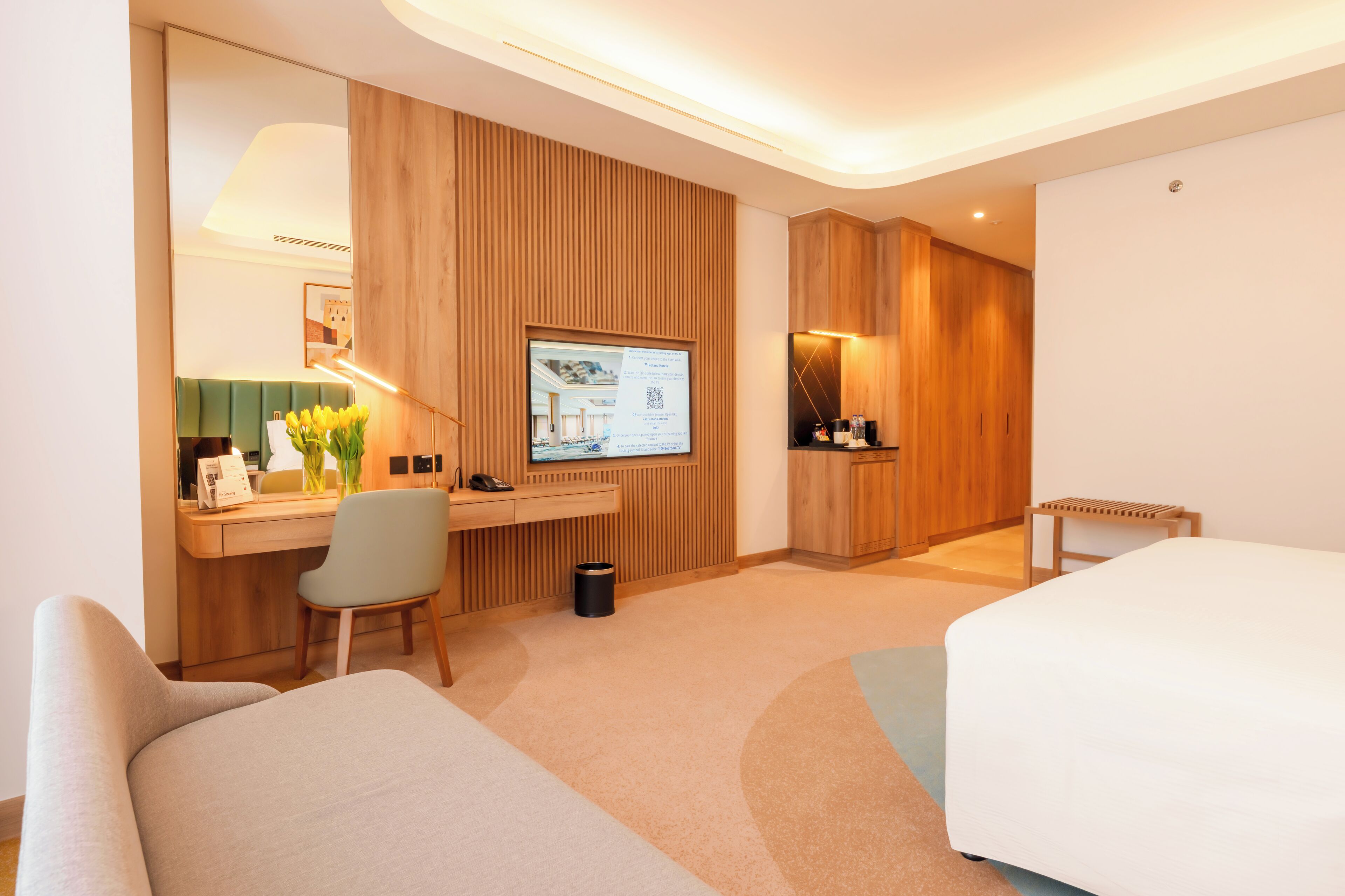 City Room, 1 King Bed (Al Rabie - Guest Room King)