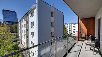 Studiosvit City | Balkongutsikt
