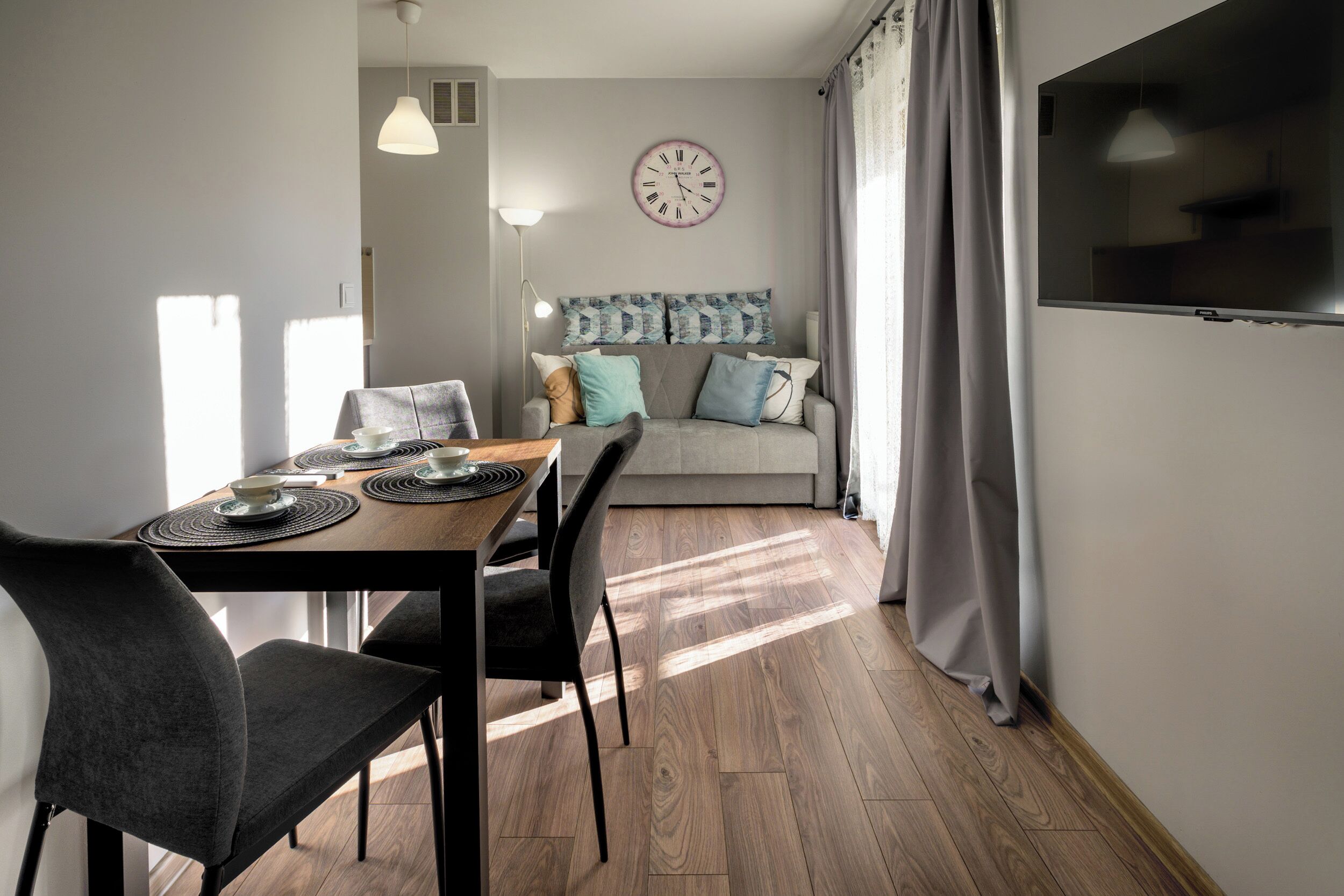 スタジオ バルコニー | アイロン / アイロン台、WiFi (無料)