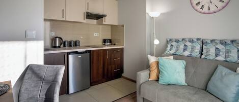 Iron/ironing board, free WiFi