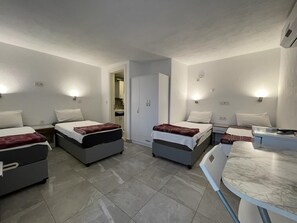 Room, Smoking | Desk, free WiFi - Vardar Motel (Bodrum)