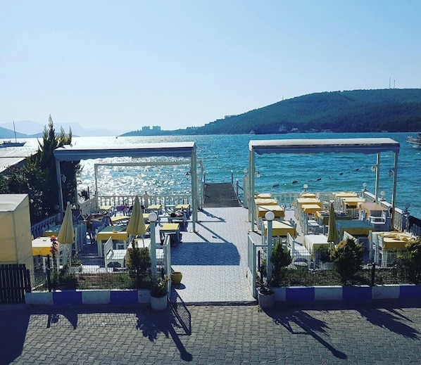 Kamer, roken | Terras