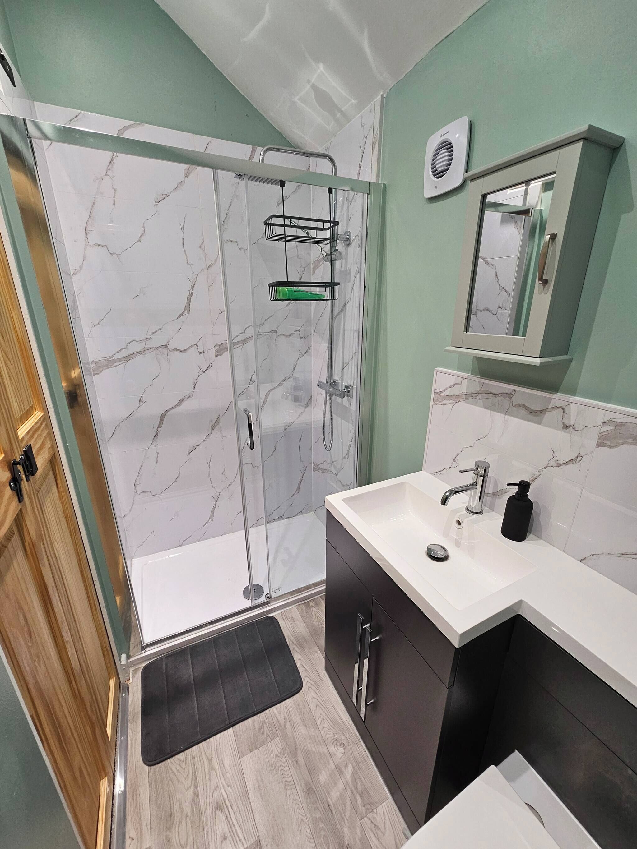 House, 3 Bedrooms, Smoking | Bathroom